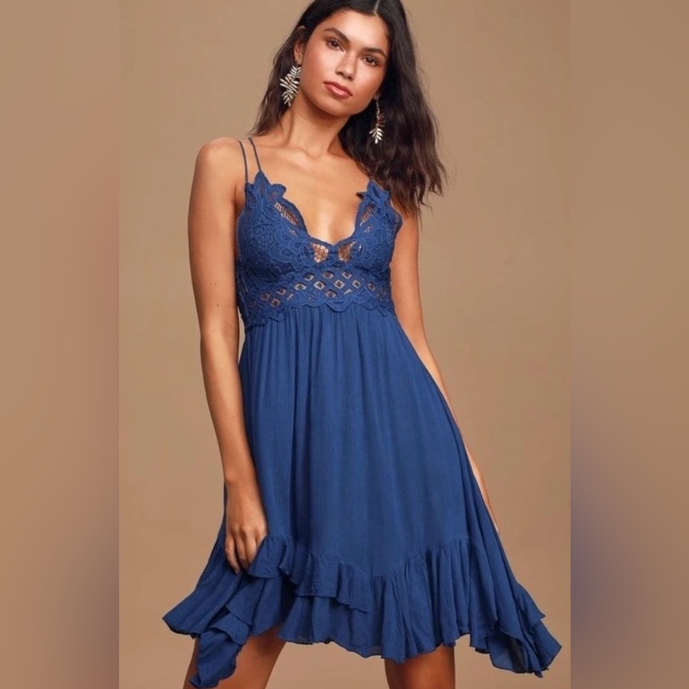 FREE PEOPLE Adella Sleeveless Crochet-Trim Dress in Blue - Medium